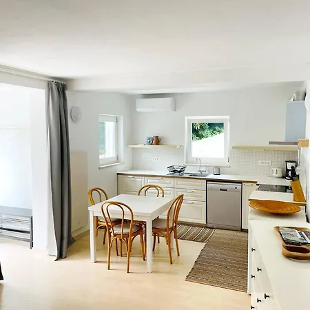 Apartment Meratti Gorinka Baška