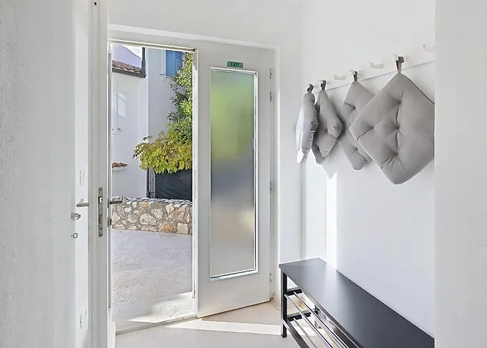 Apartment Meratti Gorinka Baška